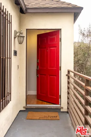 1414 S Spaulding Avenue, Los Angeles, California 90019