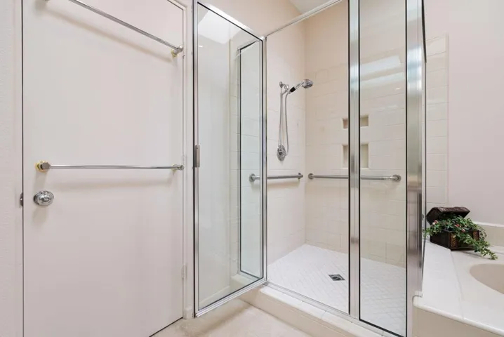 44-web-or-mls-8M4A8554