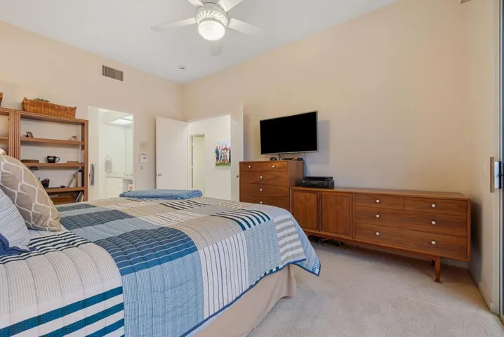 42-web-or-mls-8M4A8523
