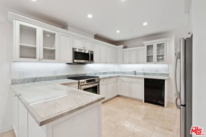 64 Olive Mill Road, Montecito, California 93108