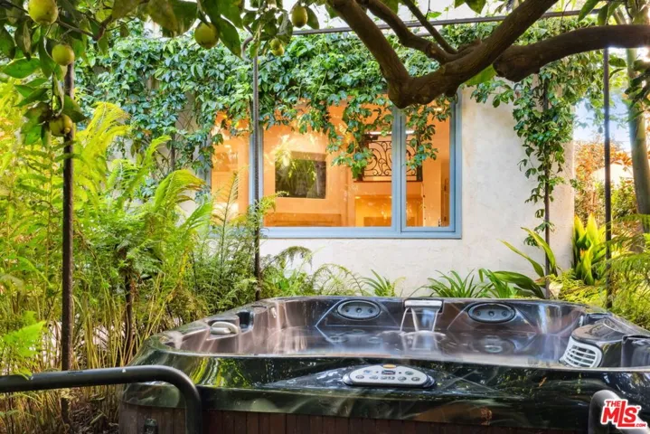 64 Olive Mill Road, Montecito, California 93108