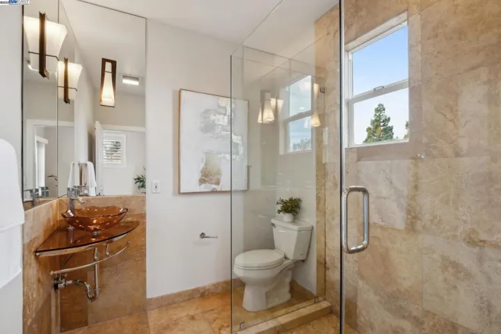 3950 Stanley Blvd, Pleasanton, California 94566