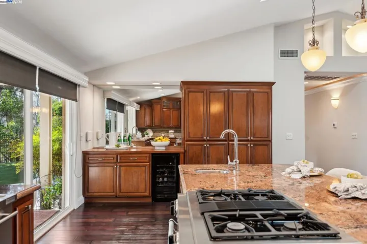 3950 Stanley Blvd, Pleasanton, California 94566
