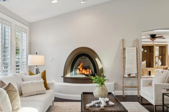 3950 Stanley Blvd, Pleasanton, California 94566
