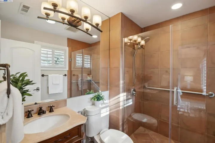 3950 Stanley Blvd, Pleasanton, California 94566