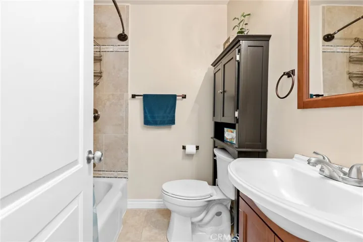 3318 Artesia Boulevard, Torrance, California 90504