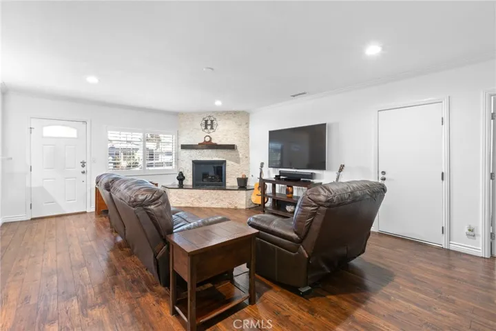 3318 Artesia Boulevard, Torrance, California 90504