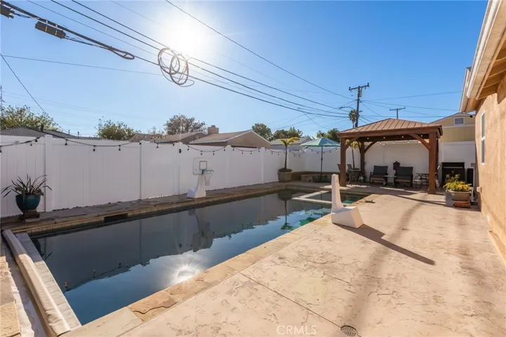 3318 Artesia Boulevard, Torrance, California 90504