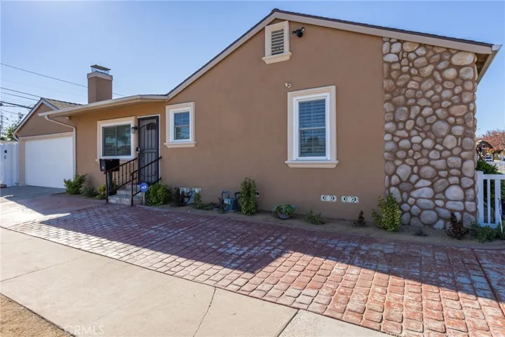 3318 Artesia Boulevard, Torrance, California 90504