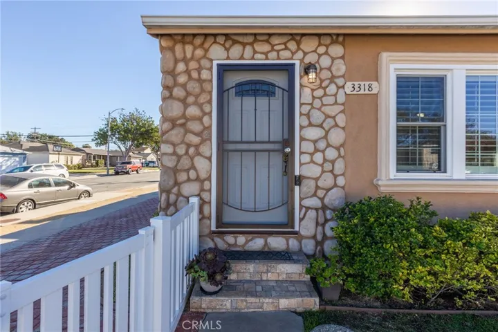 3318 Artesia Boulevard, Torrance, California 90504