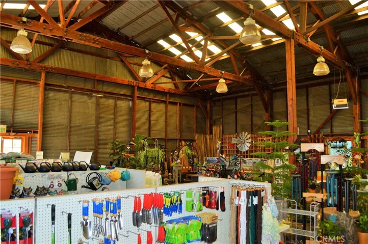 2750 W Devonshire Avenue, Hemet, California 92545