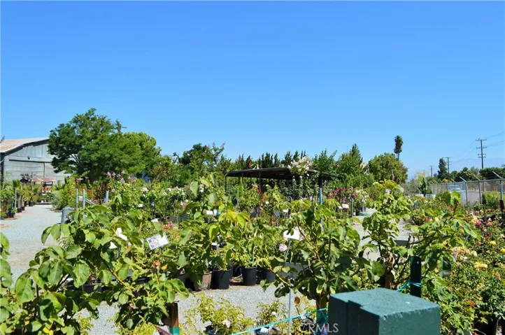 2750 W Devonshire Avenue, Hemet, California 92545