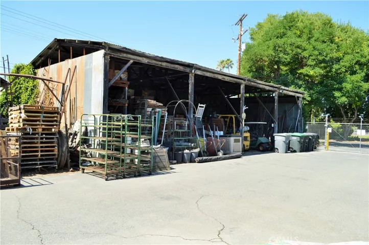 2750 W Devonshire Avenue, Hemet, California 92545
