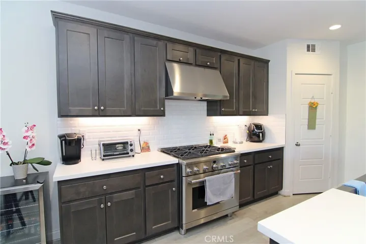 13936 Nurmi Street, Sylmar, California 91342