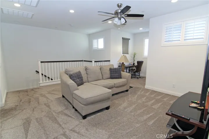 13936 Nurmi Street, Sylmar, California 91342