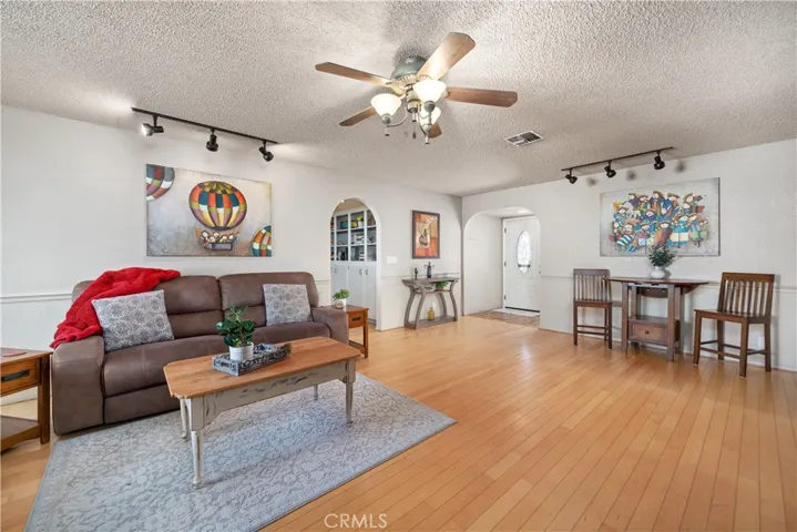 841 Bolen Drive, Paso Robles, California 93446