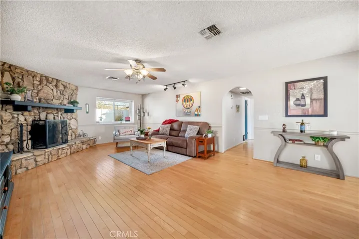 841 Bolen Drive, Paso Robles, California 93446