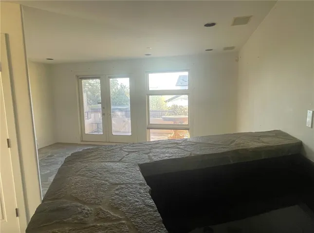 989 Miramar Street, Laguna Beach, California 92651