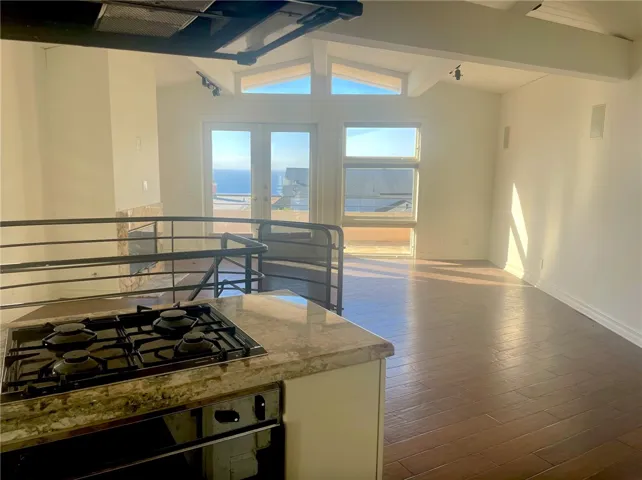 989 Miramar Street, Laguna Beach, California 92651
