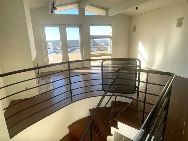 989 Miramar Street, Laguna Beach, California 92651