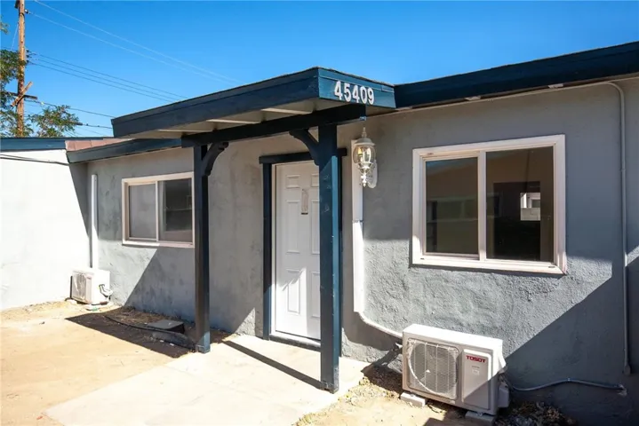 45409 Corkwood Avenue, Lancaster, California 93534