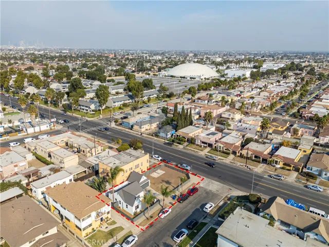 1407 W 80th Street, Los Angeles, California 90047