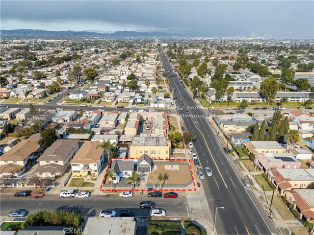 1407 W 80th Street, Los Angeles, California 90047
