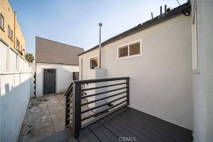 1407 W 80th Street, Los Angeles, California 90047