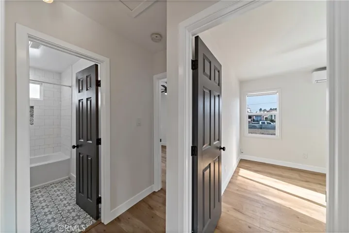 1407 W 80th Street, Los Angeles, California 90047
