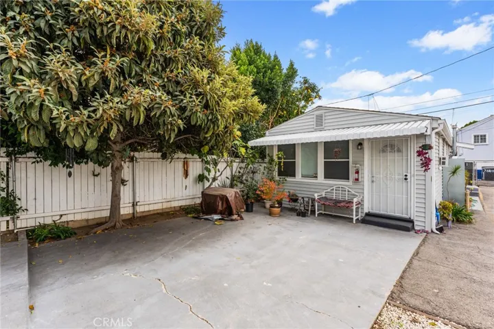 7641 Bright Avenue, Whittier, California 90602