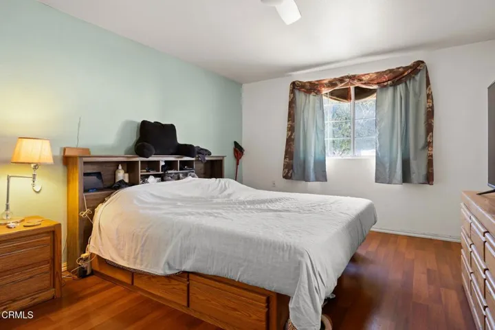 16-web-or-mls-UpmarketMedia-134NHay-18