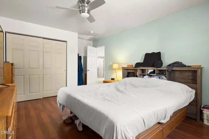 17-web-or-mls-UpmarketMedia-134NHay-21
