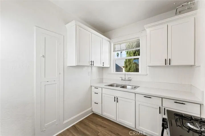 120 W Olive Avenue, Redlands, California 92373