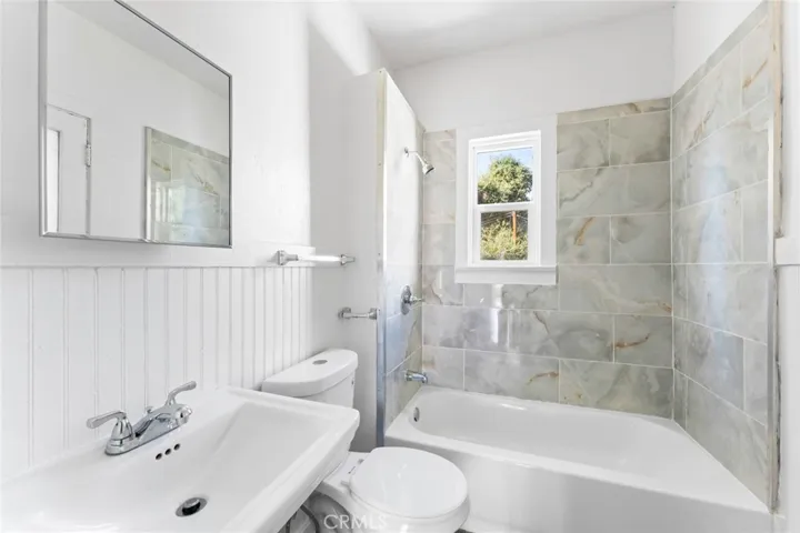 120 W Olive Avenue, Redlands, California 92373