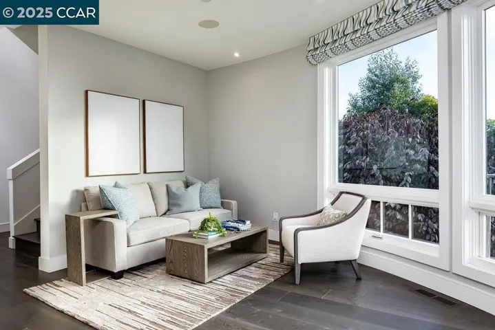 5612 La Salle Ave, Oakland, California 94611
