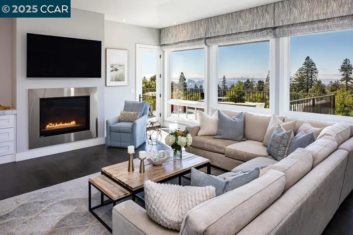 5612 La Salle Ave, Oakland, California 94611