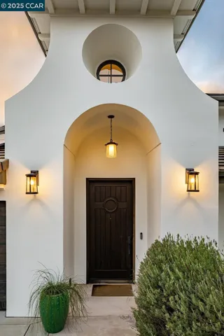 5612 La Salle Ave, Oakland, California 94611