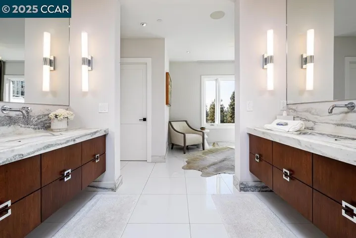5612 La Salle Ave, Oakland, California 94611