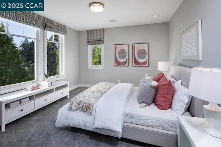 5612 La Salle Ave, Oakland, California 94611
