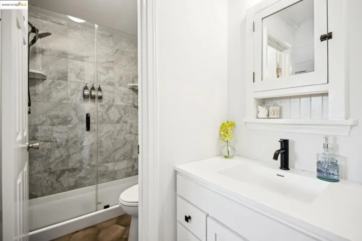 175 Lavell Rd, Santa Rosa, California 95403