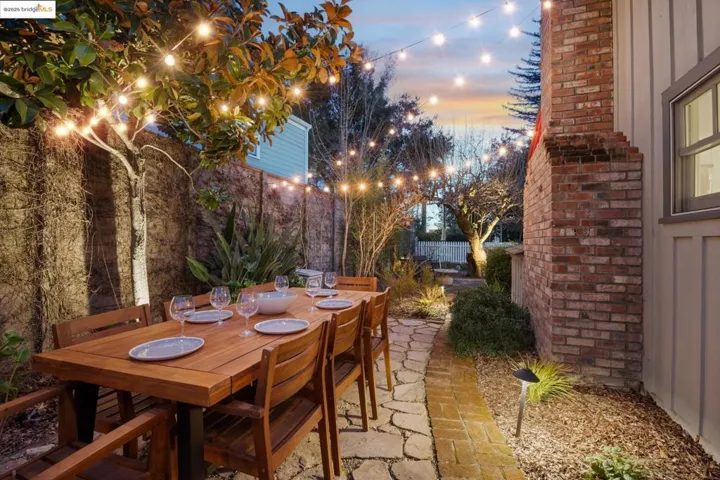 175 Lavell Rd, Santa Rosa, California 95403