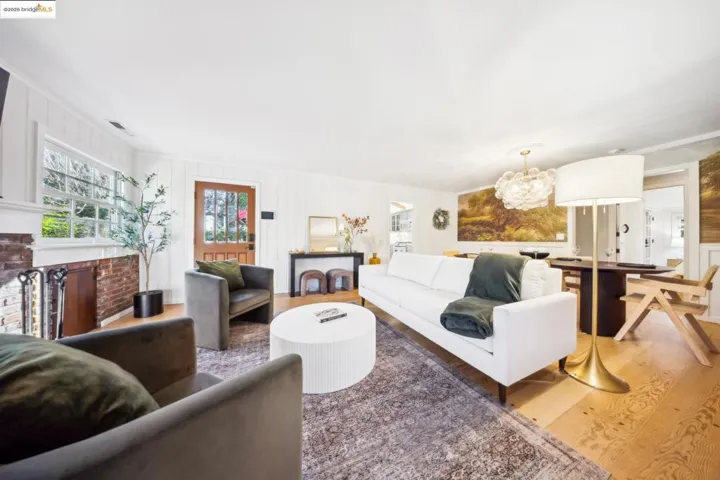 175 Lavell Rd, Santa Rosa, California 95403