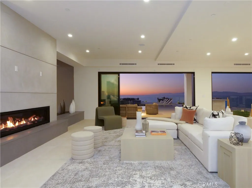 433 Paseo De La Playa, Redondo Beach, California 90277 home-pic-11