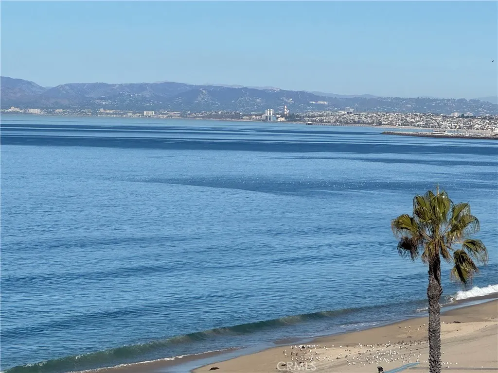 433 Paseo De La Playa, Redondo Beach, California 90277 home-pic-41