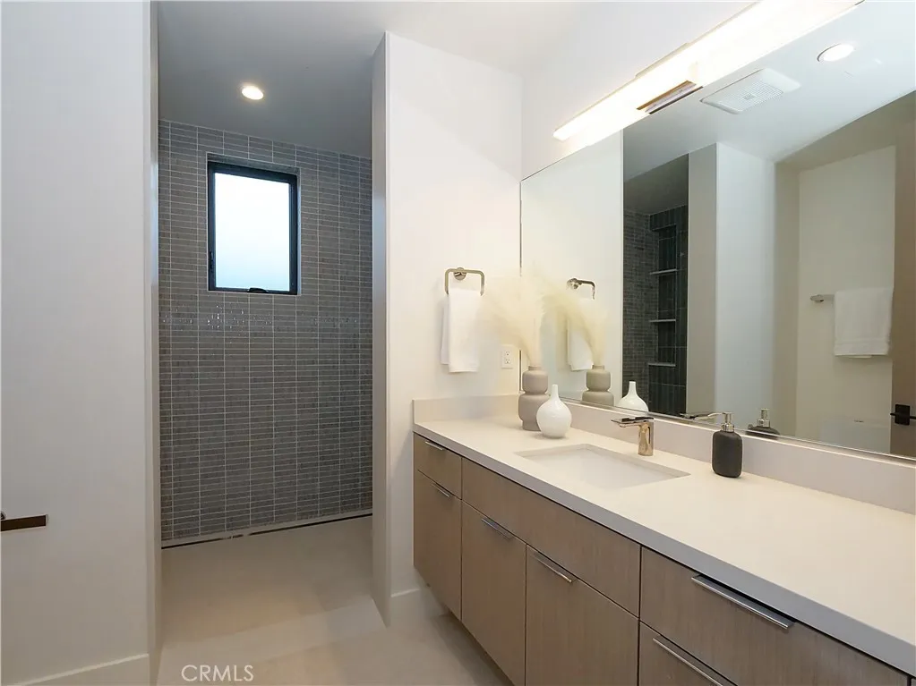 433 Paseo De La Playa, Redondo Beach, California 90277 home-pic-56