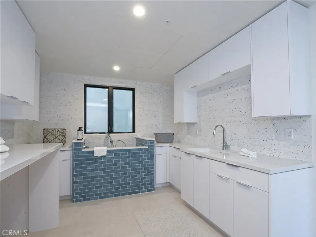 433 Paseo De La Playa, Redondo Beach, California 90277 home-pic-68
