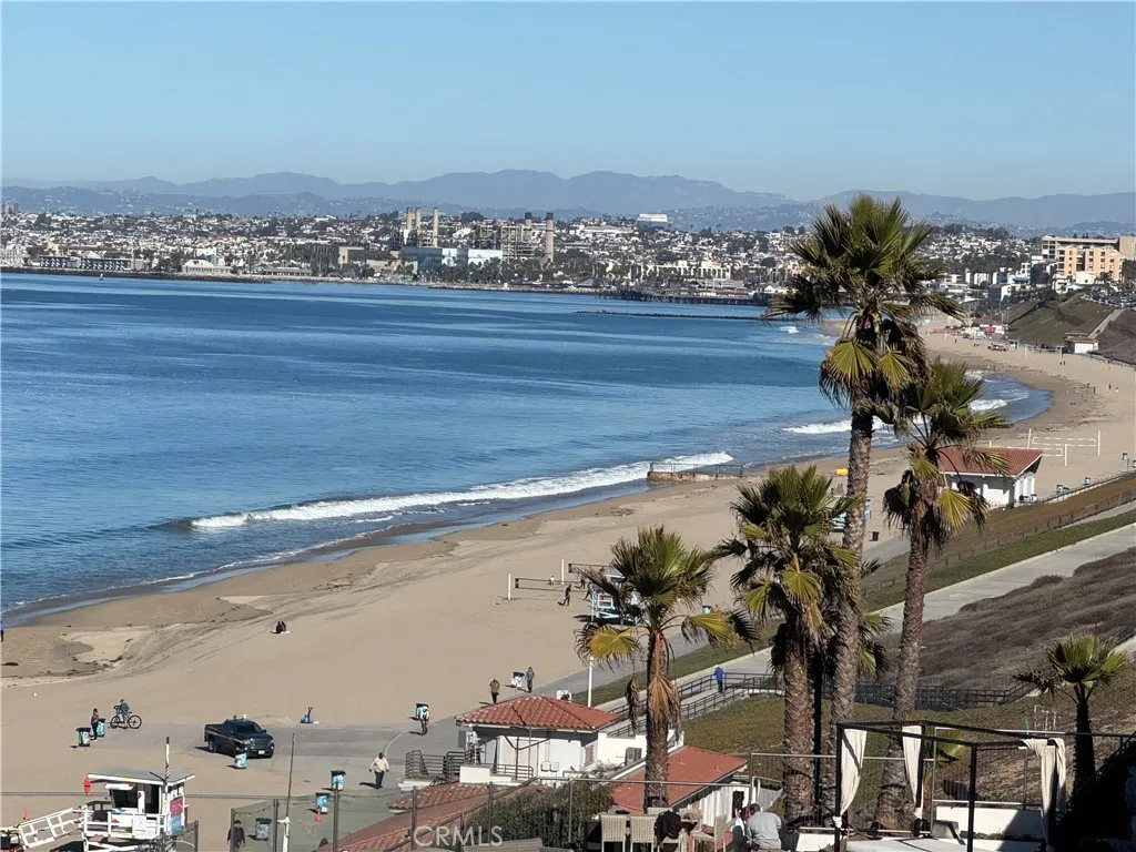 433 Paseo De La Playa, Redondo Beach, California 90277 home-pic-42