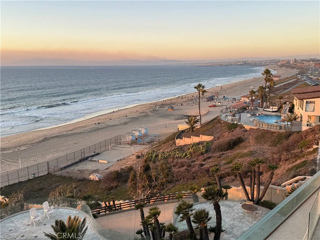 433 Paseo De La Playa, Redondo Beach, California 90277 home-pic-37