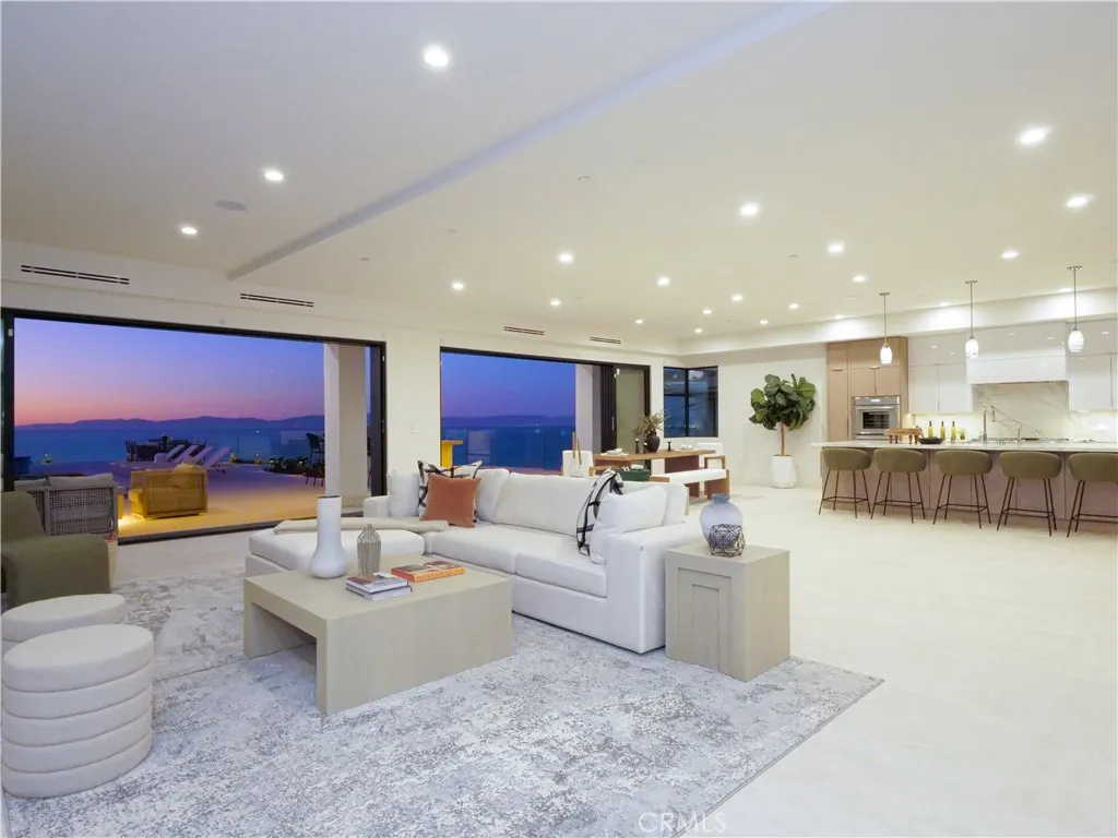 433 Paseo De La Playa, Redondo Beach, California 90277 home-pic-10