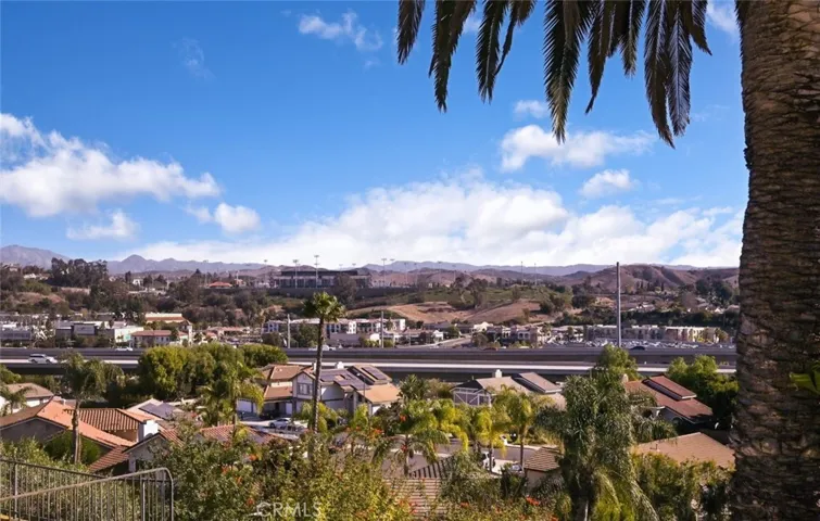 28686 Charreadas, Laguna Niguel, California 92677